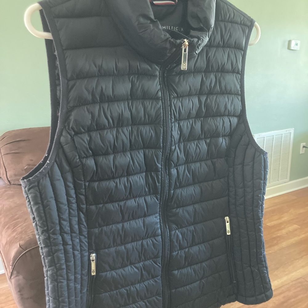 Tommy Hilfiger Puffer Vest Size Large
